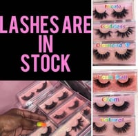 KeeBlack glam  Signature Lashes 
