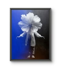 Image 2 of "Fleur Humaine" Bleu Noir 30x40cm 