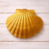 Image 2 of Shell trinket dish bird & flowers desgn gold finish