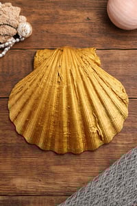 Image 2 of Shell trinket dish daffodil  design with gold March Birth flower 