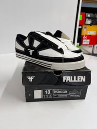 Image 1 of Vintage Fallen Rising Sun size 10