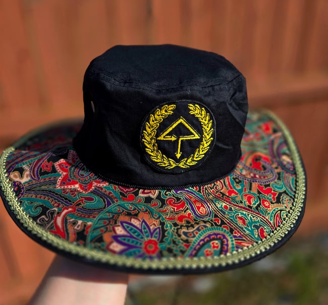 Of The Trees Vintage Gold Paisley Design boonie