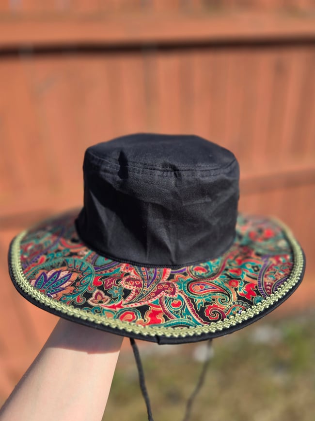 Of The Trees Vintage Gold Paisley Design boonie