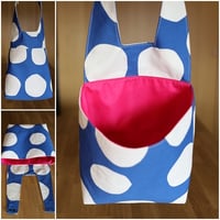 Image 2 of Car Caddy - Blues