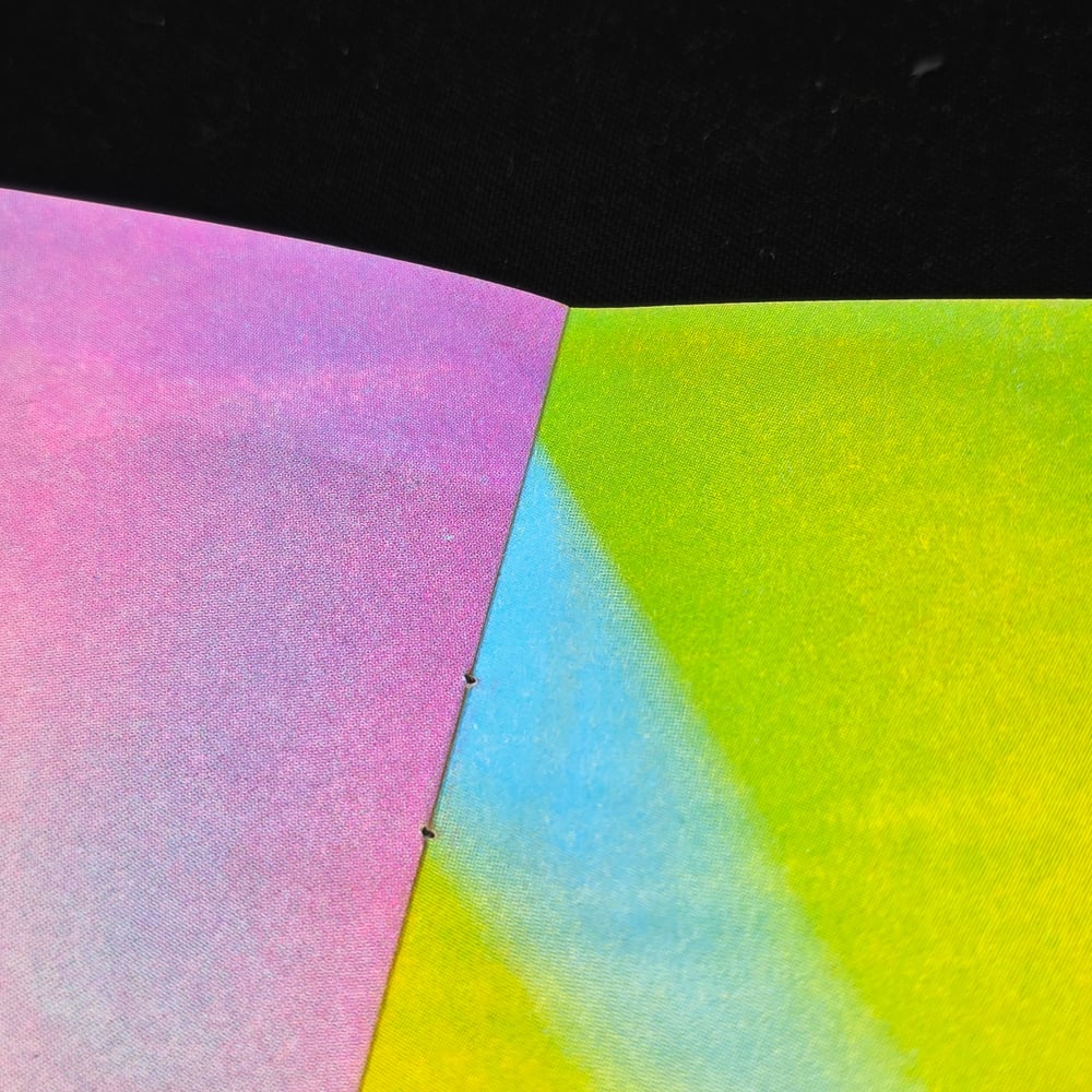 Image of Earworm 001