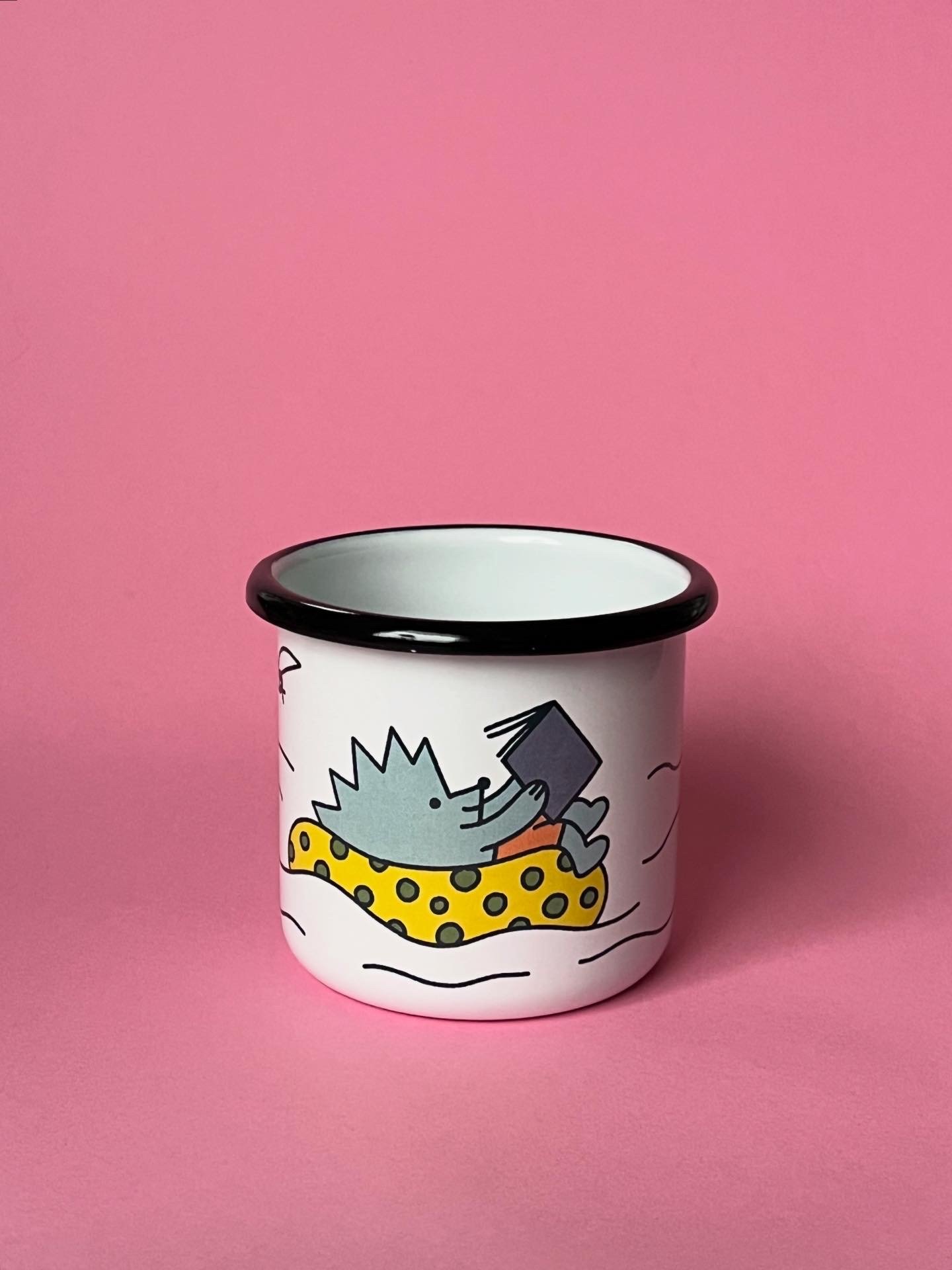 PRE-ORDER Summer Hedgehog enamel mug 400 ml