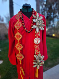 Image 4 of The Deandre Lei