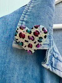 Broche La Gâtée Léo multico