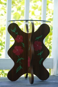 Image 4 of GRACEFUL- table