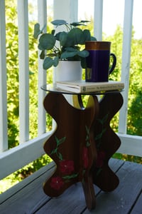 Image 2 of GRACEFUL- table