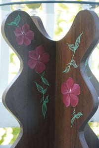 Image 8 of GRACEFUL- table