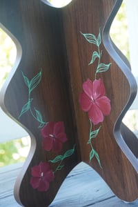 Image 10 of GRACEFUL- table