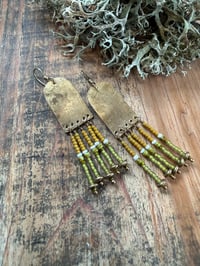 Image 12 of Peaces of Luanda in greenish and yellow earrings n2