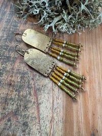 Image 16 of Peaces of Luanda in greenish and yellow earrings n2