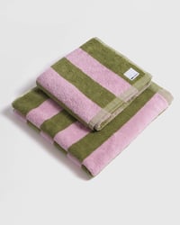 Image 3 of Pool towel - Pink & Green