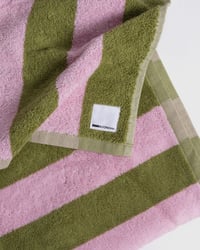 Image 2 of Pool towel - Pink & Green