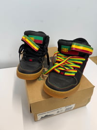 Image 4 of Vintage IPath Grasshopper Rasta’s size 8