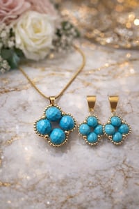 Image 4 of Turquoise Clover Jewelry Set – Gold Stainless Steel Necklace & Earrings Floral Statement Set