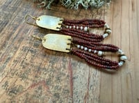 Image 8 of Peaces of Luanda in brownish red II. Beaded brass earrings n2