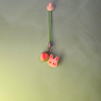 Image 3 of Petit porte clé - Lapin & pousse