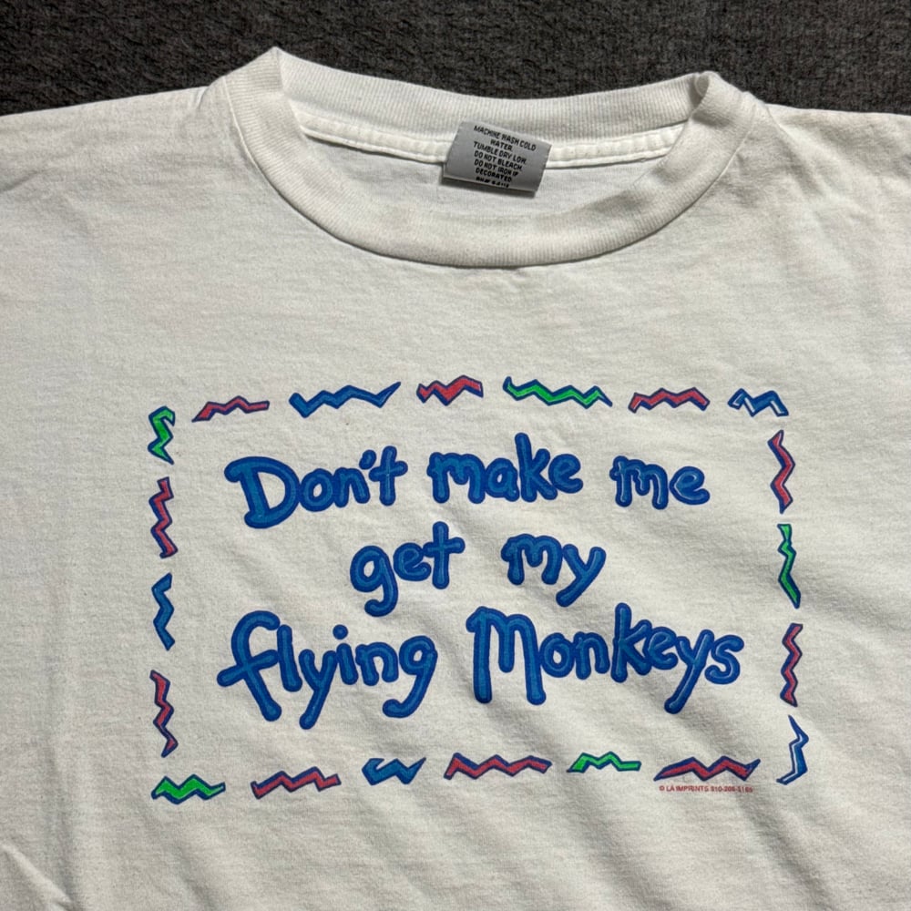 Image of 1990s Wizard of Oz Flying Monkeys Promo Graphic Tee (XXL)