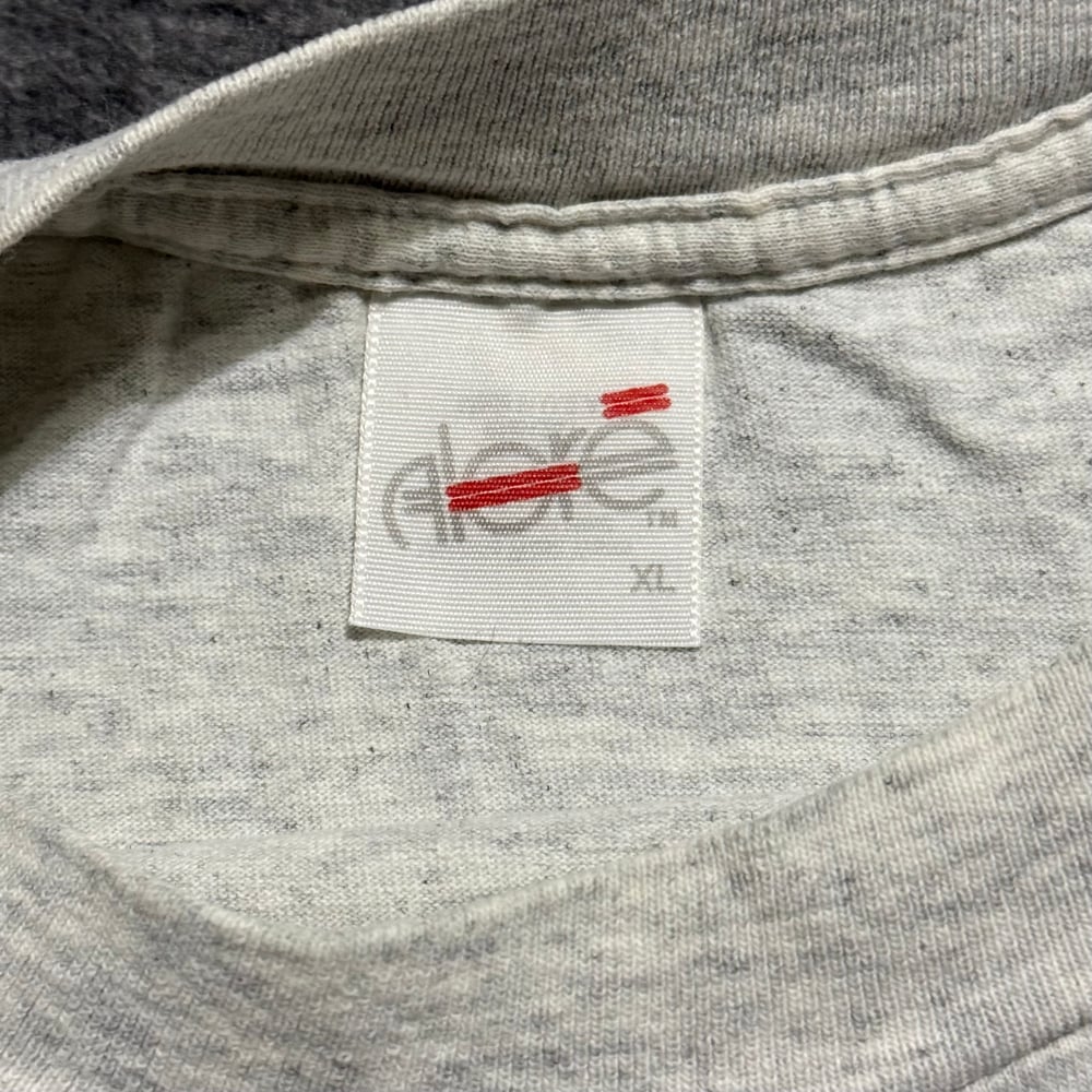 Image of 1990s Buds Beer Budweiser Promo Graphic Tee (XL)