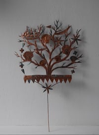 Image 2 of Coral with shells, fish and galleon