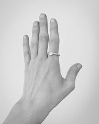 Image 4 of Bague Liée