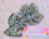 Image 2 of Silver holo snakeskin