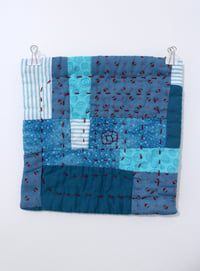 Image 1 of Tiny Spiral Quilt 