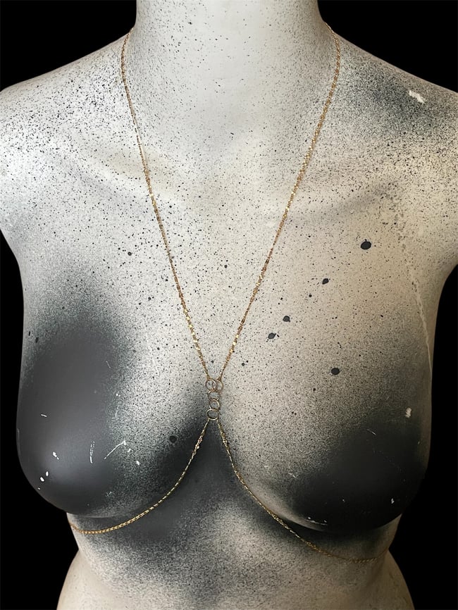 Interlock body chain 