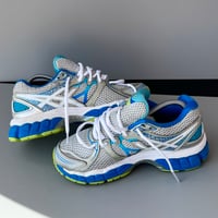 Image 4 of Asics Gel Nimbus 16 size: us8/W9.5 uk7 eu41.5 cm26