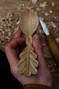 Image 4 of Oak leaf eating spoon