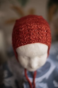 Image 2 of Bonnet Isidor, Dark Rust, 6-12 months 