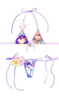 Image 2 of underwater friends & tanned hellokitty sand play