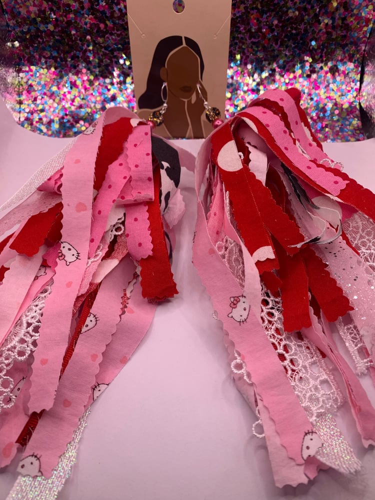Image of Kitty Girl Earrings