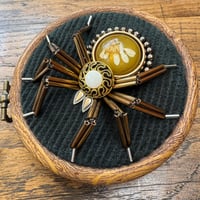 Image 2 of Dried flower spider (a, 3.5  inches)