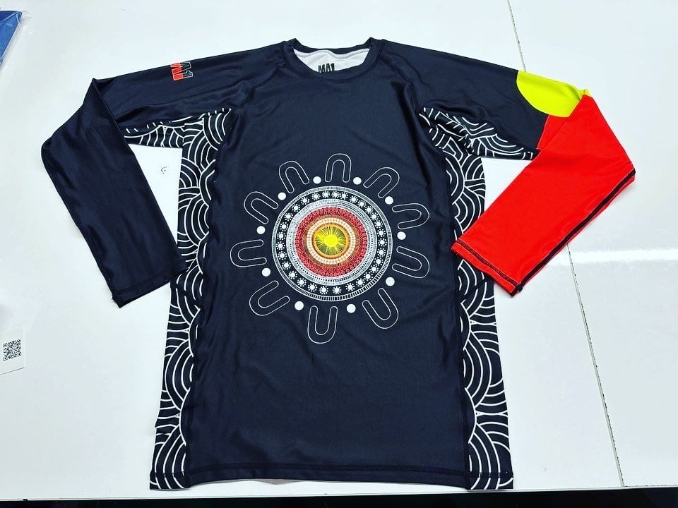 Yellow meeting long sleeve 