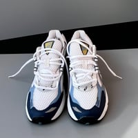 Image 4 of size us9.5 uk7.5 eu41.5 cm26