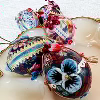 Image 5 of Easter Egg