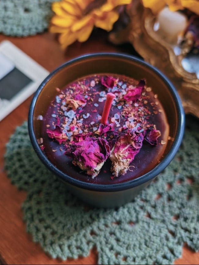 Image of Rose Sandalwood Container Candle