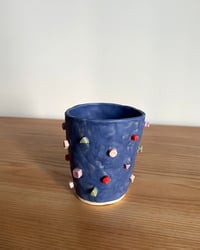 Image 2 of LITTLE PRIZES 𓊅 crock (blue)