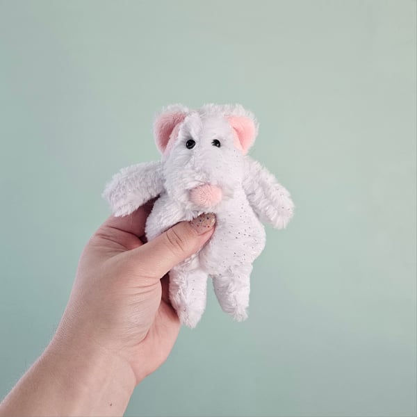 Image of Sparkle Mini Mouse 