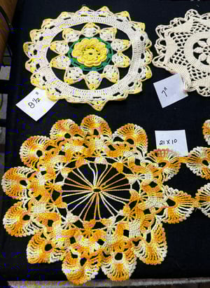 Image of Lot of 7 Yellow, Gold & Green Vintage Cotton Doilies