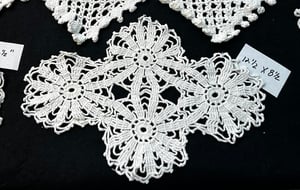 Image of Lot of 4 Vintage White Cotton Doilies