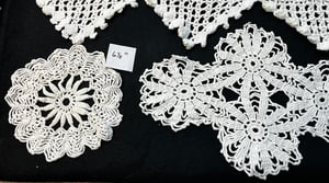 Image of Lot of 4 Vintage White Cotton Doilies
