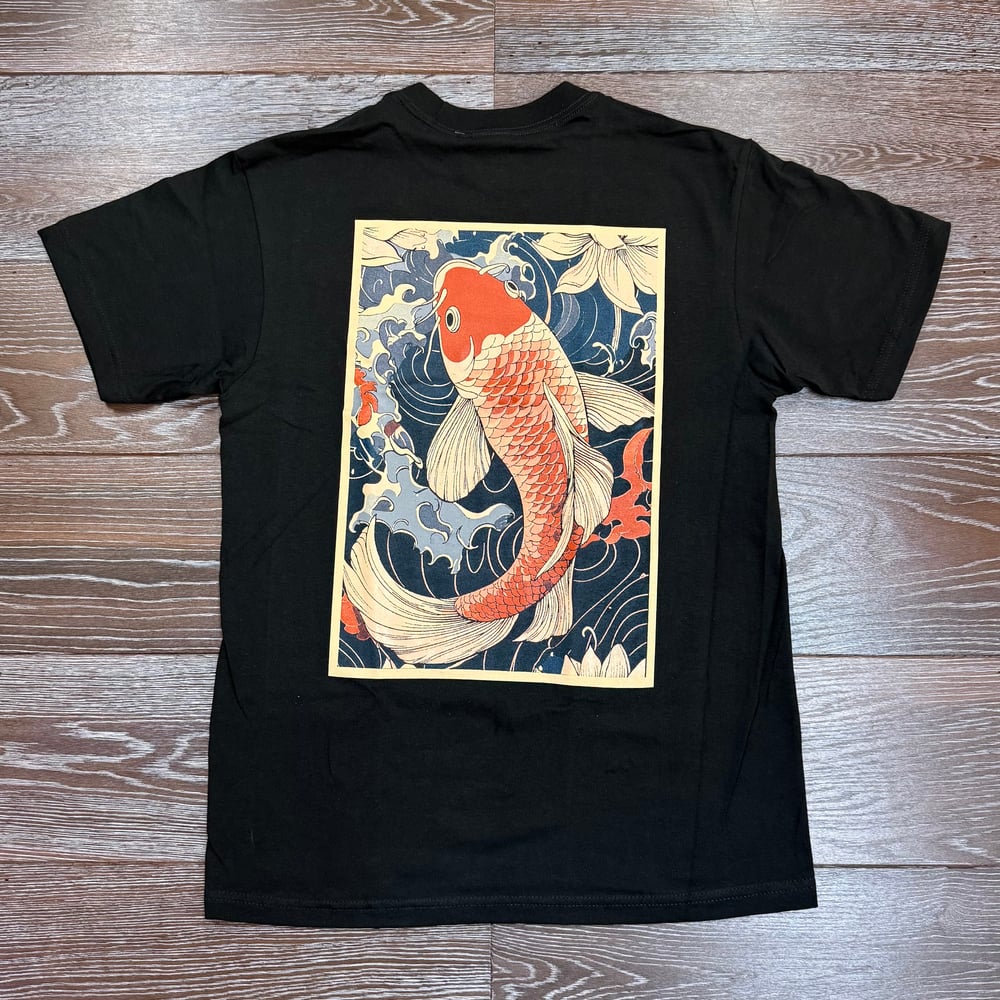 Image of SACHI KOI MEN'S T-SHIRT 