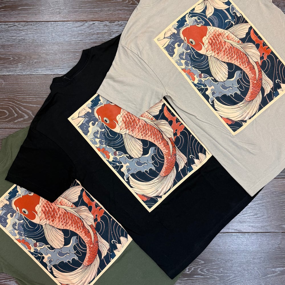 Image of SACHI KOI MEN'S T-SHIRT 