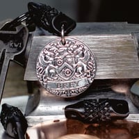 Image 3 of Customized Family Crest EDC Fidget Clicker Keychain