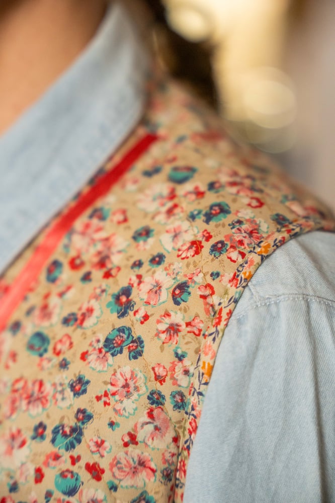 Image of Gilet trapuntato a fiori